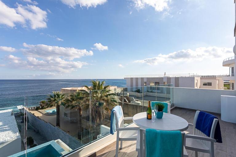 The Sea-Bank Villa Apartments Marsaskala Exteriér fotografie