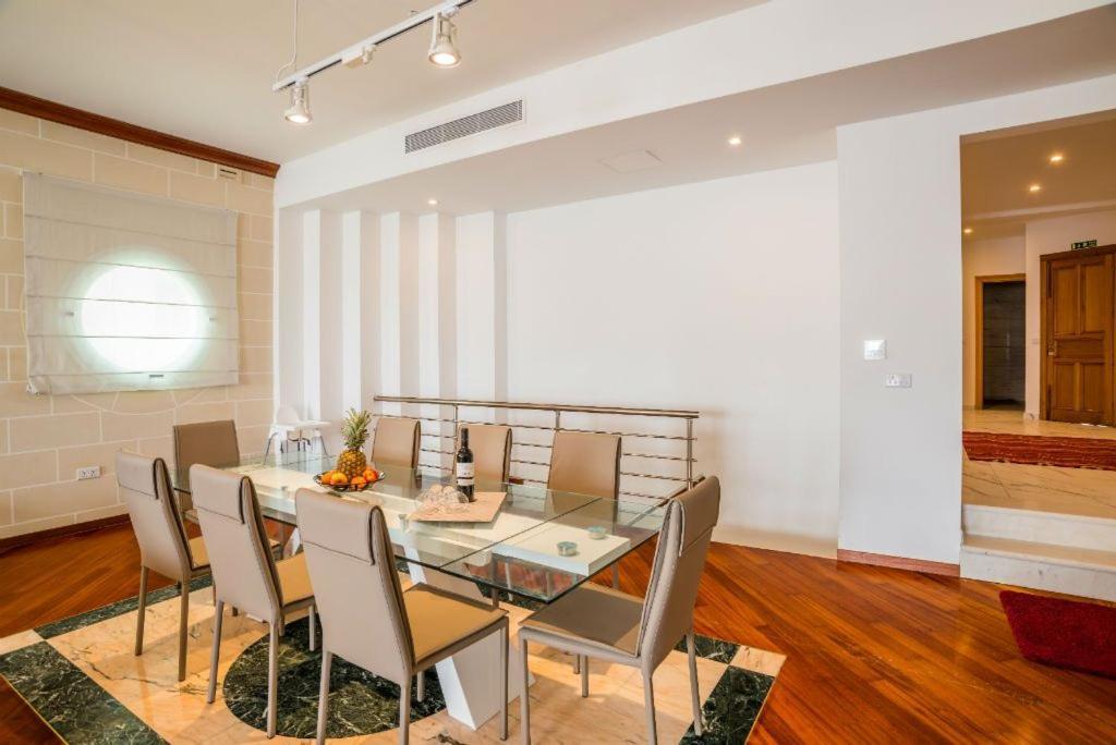 The Sea-Bank Villa Apartments Marsaskala Exteriér fotografie